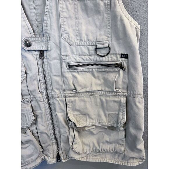 5.11 Tactical Series men’s beige vest 10-pockets solid cotton‎ L - Picture 2 of 6